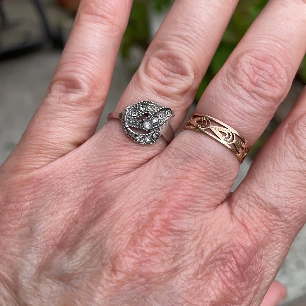 Antique sterling silver ring with crystals